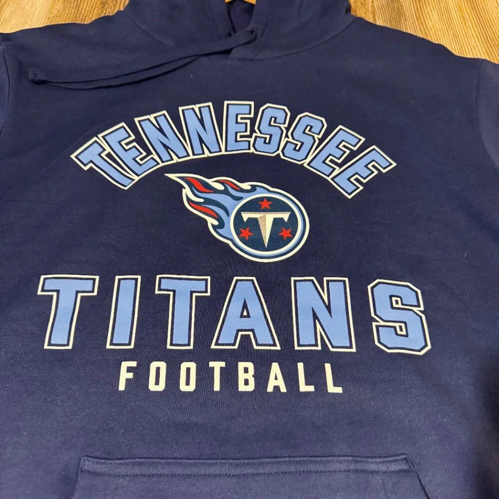 NWT Tennessee Titans “Between the Pylons” Hoodie XL – NFL Fanatics Navy Pullover - Picture 3 of 12